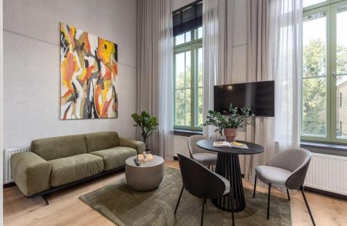 Birzgale Apartment | Luxury Design Loft Escape In Riga