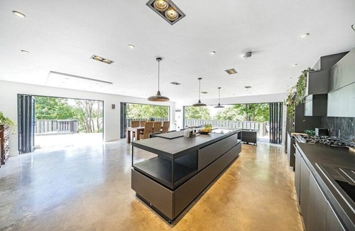 Belvedere Villa | Luxury Designer Villa with hot tub and sauna