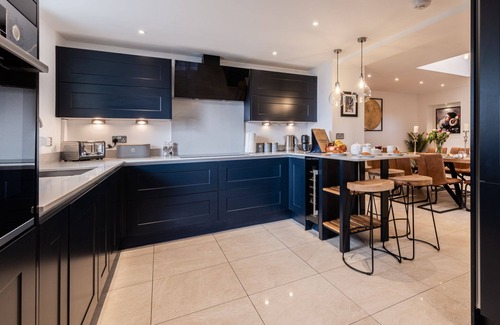 Stow-on-the-Wold House | Luxury dog friendly holiday cottage - Nursery End House