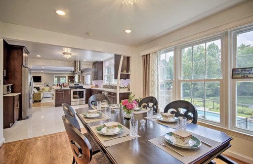 Travilah House | Luxury Estate just minutes from D.C.- Cherry Blossom Season 2023
