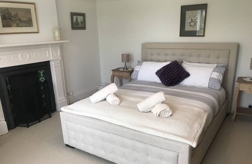 Lisnagunogue Other | Luxury farmhouse sleeps up to 10 adults very spacious, comfortable beds