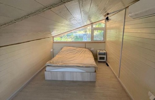 Terazije Boat Rental | Luxury Floating River House in Ada_Sleeps 10