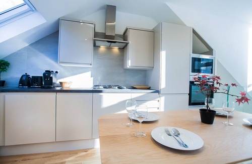 Fulham Broadway House | Luxury Fulham 3 bedroom Garden House