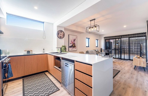 Byford House | Luxury Getaway Home