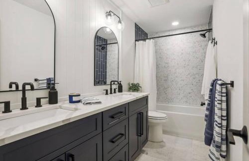 Hastings House | Luxury Hastings Home, Sleeps 18+