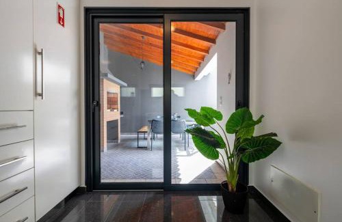 Canhas Villa | Luxury Haven: Heated Pool, AC & Sun