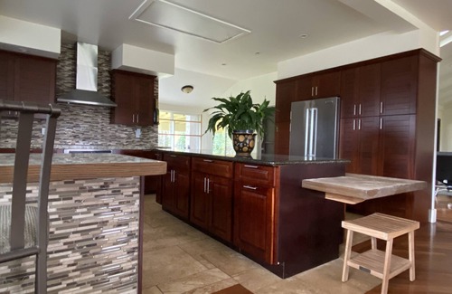 Wahiawa House | Luxury home on a 2-acre gated estate in Central Oahu