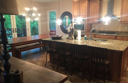 Calico Rock House | Luxury Home on the White River
