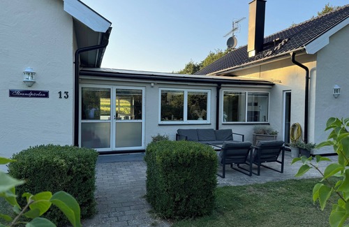 Borrby House | Luxury house, 150 metres from beach, with billiards and football
