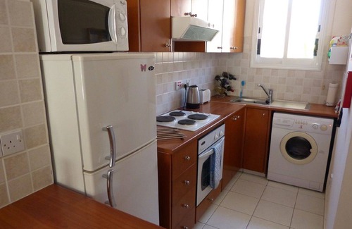 Universal House | Luxury House,Small Complex,Large Pool,Free WiFi, Paphos Airport Transfers