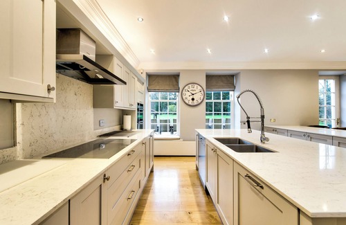 Alexandria House | Luxury house with indoor swimming pool in Loch Lomond