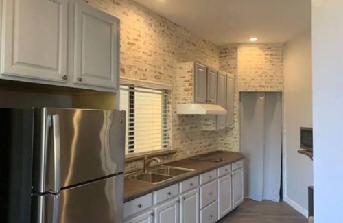 County Island Apartment | Luxury Hygge Studio Casita Gem on Orchard