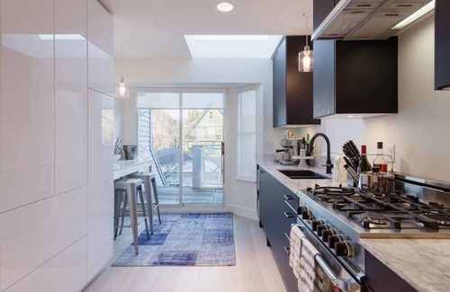 Kitsilano House | Luxury Kitsilano Beach Home