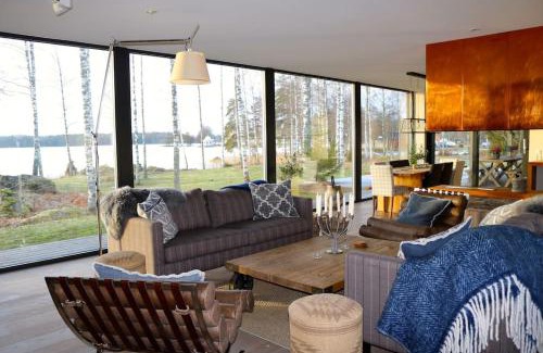 Katrineholm Villa | Luxury Lakeside Villa