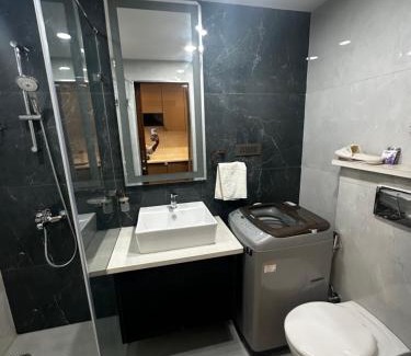 Gurugram Apartment | Luxury Living Expert Fully Furnished Apartments