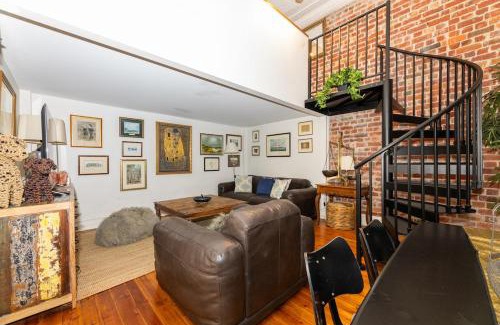 St Kilda West Apartment | Luxury Mansion Loft by the Beach