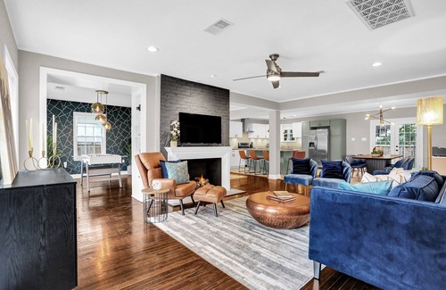 Memphis House | Luxury Memphis Musical Estate! Pool, Games!