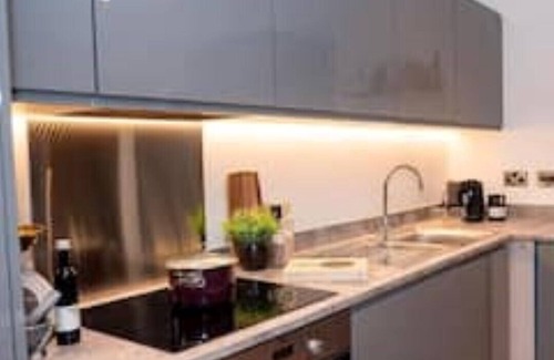 Barnt Green Apartment | Luxury Modern, One bedroom Flat