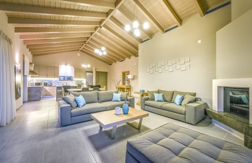 Limni Keri Villa | Luxury modern villa with swimming pool