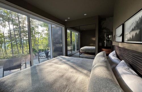 La Conception Ski Chalet | Luxury Mountain Retreat with Spa Near Mont Tremblant