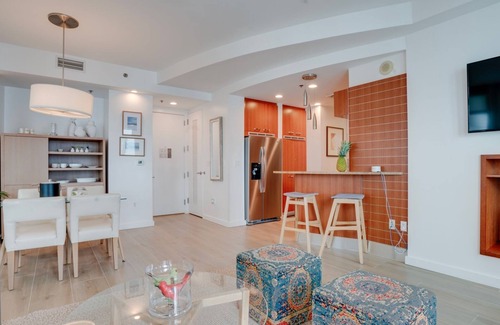 Brickell Condo | Luxury Ocean View Condo/Parking | 5-Star Amenities