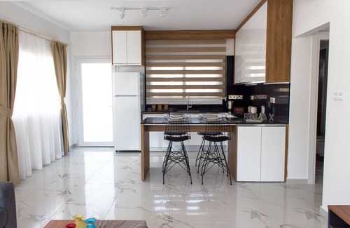 Gastria Apartment | LUXURY ONE-BEDROOM APARTMENT IN SEAFRONT COMPLEX WITH PRIVATE BEACH
