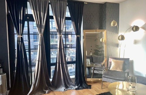 Mott Haven Condo | Luxury Penthouse