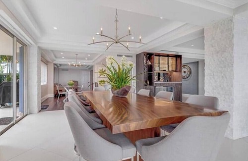 West Point Grey Villa | Luxury Point Grey Estate with Pool & Tennis court