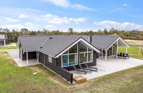 Idestrup House | Luxury Pool Villa in Marielyst - By Traum Ferienwohnungen