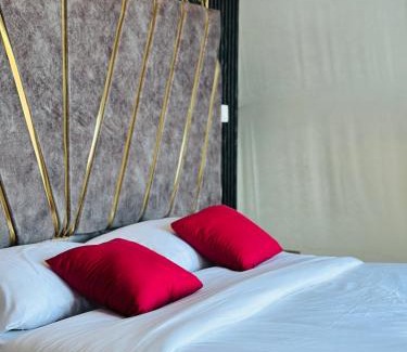 Wadi Rum Bed & Breakfast | Luxury princes camp