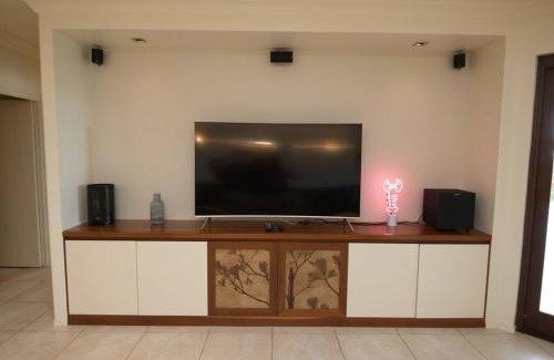 Mossman House | Luxury rainforest eyrie with panoramic views
