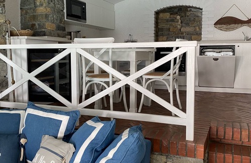Sori Condo | Luxury romantic apartment with sea view