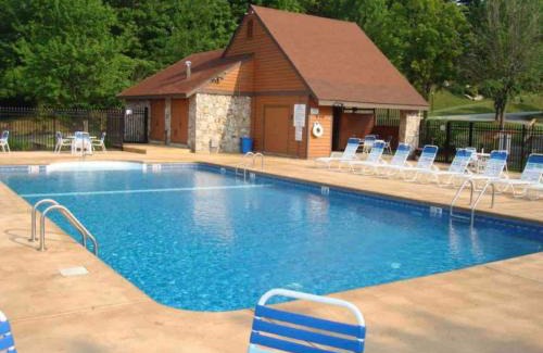 Seven Springs Apartment | Luxury Seven Springs Condo- 3 Bed & Loft, 3 Bath