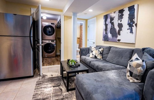 Elmont Apartment | Luxury Studio Suite. Walking distance to UBS Arena