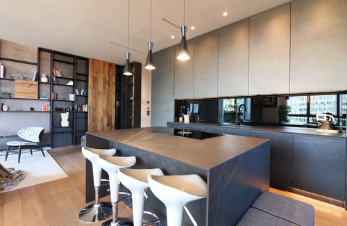 Porta Garibaldi Apartment | Luxury Suite in bosco Verticale Milano Isola