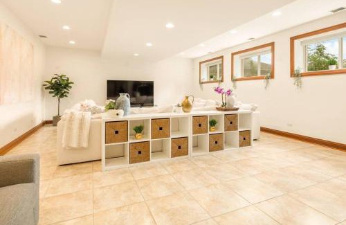 Glen Ellyn Apartment | Luxury Suite in Glen Ellyn