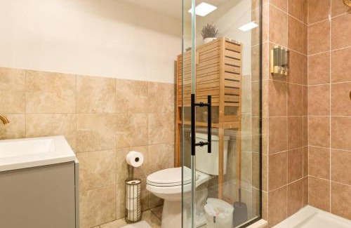 Glen Ellyn Apartment | Luxury Suite in Glen Ellyn
