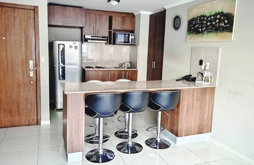 Puerto Santa Ana Apartment | Luxury Suites Riverfront GYE