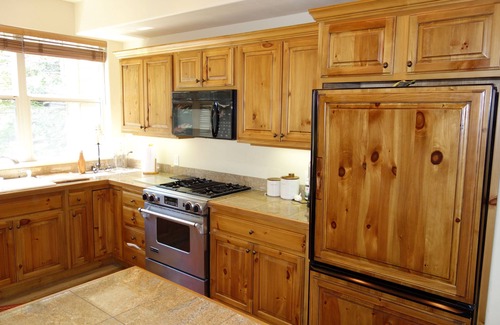 Ketchum Condo | Luxury townhouse with Baldy Views, walk to town/River Run Lodge