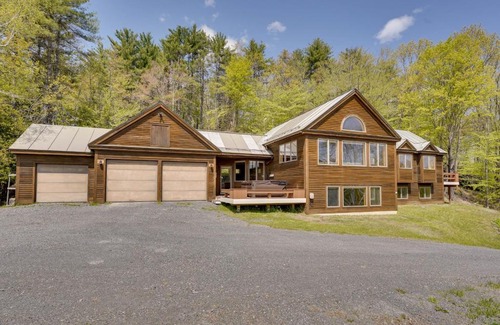Windsor House | Luxury Vermont Vacation Rental Private Hot Tub!