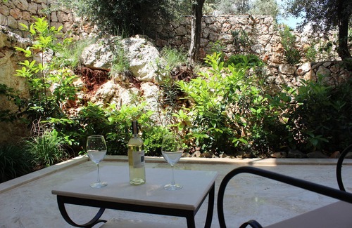 Kalkan Apartment | Luxury, very central 3 bedroom apt, private pool open plan secluded outside