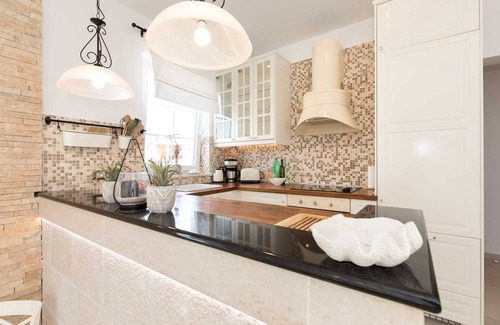 Milohnici House | Luxury Villa EMMA with private pool, jacuzzi and sauna