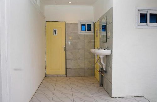 Limbe House | Luxury Villa Ensuite Room 4