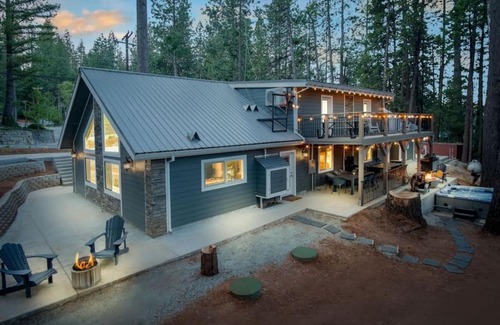 Alta Apartment | Luxury Villa in Sierra Mountains