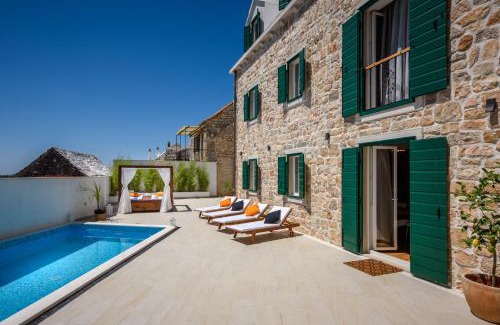 Donji Humac Villa | Luxury Villa Infinity with pool
