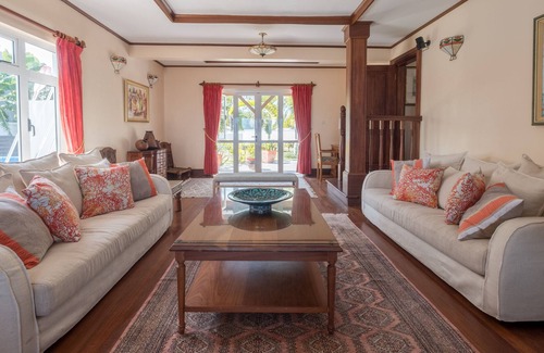 Poste Lafayette Villa | Luxury Villa on the Beach with Private Pool