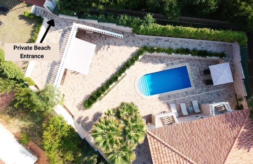 Lloret de Mar Villa | Luxury Villa - Private Beach and Pool -
