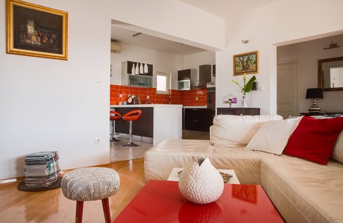 Kastel Gomilica Villa | Luxury Villa Sunny Garden With Private Heated Swimming Pool