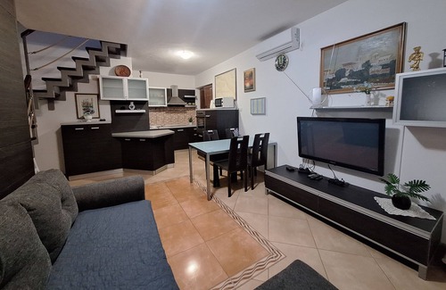 Dol House | Luxury villa with a swimming pool Škrip, Brač (K-17350)