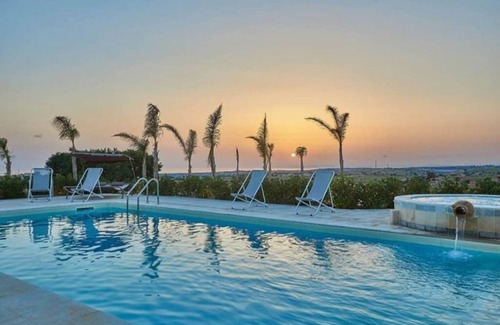 Ragusa Villa | Luxury Villa with private pool and jacuzzi - Marina di Ragusa